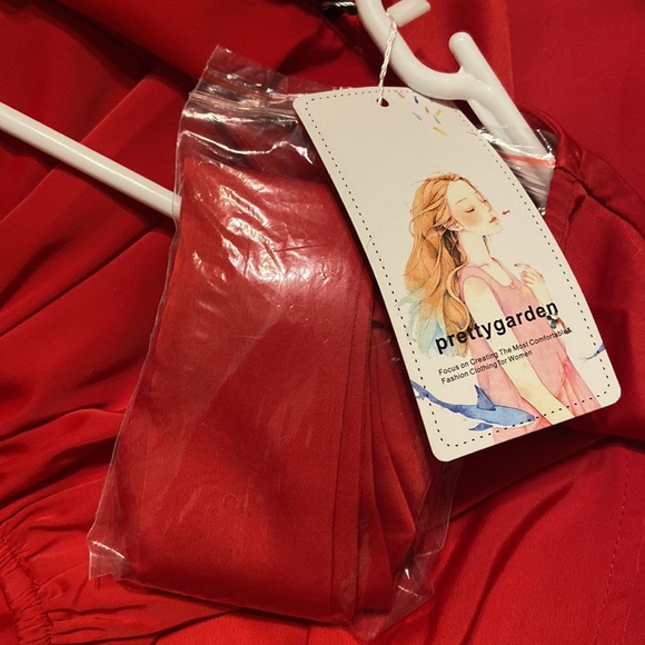 Vintage Inspired Red Dress - Picture 13 of 14